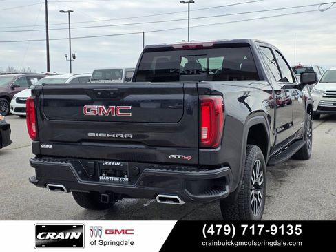 Used 2025 GMC Sierra 1500 AT4 w/ AT4 Premium Package AWD/4WD image 7