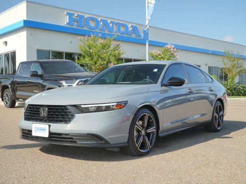Used 2026 Honda Accord Sport image 1