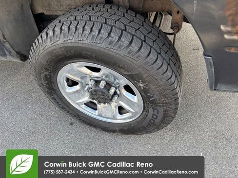 Used 2014 RAM 2500 SLT w/ Luxury Group image 34