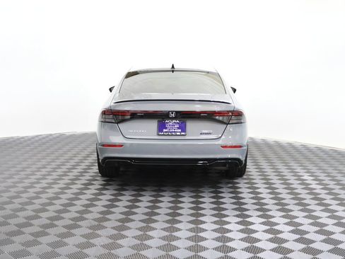 Used 2025 Honda Accord Sport image 8