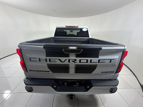 Used 2022 Chevrolet Silverado 1500 Custom w/ Rally Edition RWD image 6