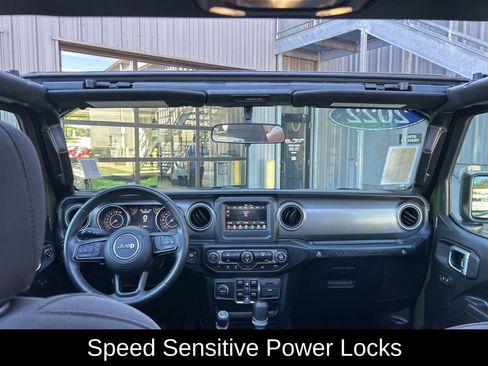 Used 2022 Jeep Wrangler Unlimited Sport image 14
