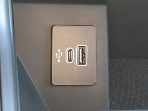 New 2025 Ford F150 Lariat w/ Equipment Group 501A Mid image 23