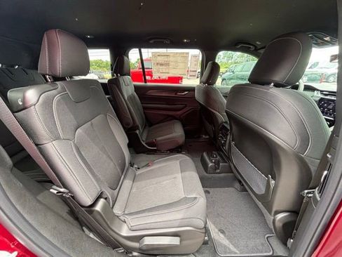 New 2026 Jeep Grand Cherokee L Laredo RWD image 8
