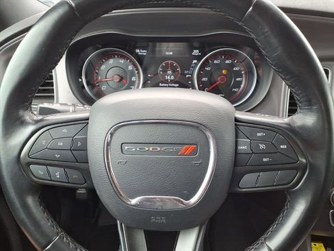 Used 2023 Dodge Charger SXT RWD image 12