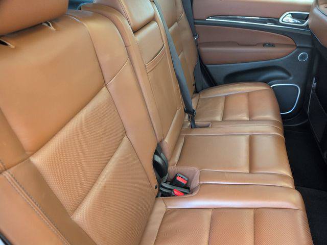 Certified 2020 Jeep Grand Cherokee Overland w/ Interior Metal Package AWD/4WD image 17