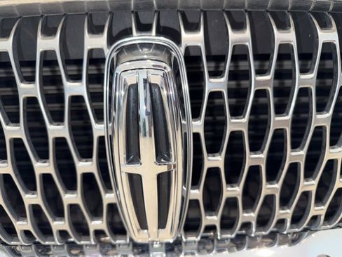 Certified 2020 Lincoln Corsair Reserve FWD image 8