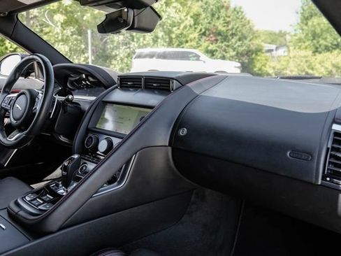 Used 2021 Jaguar F-TYPE R AWD/4WD image 16