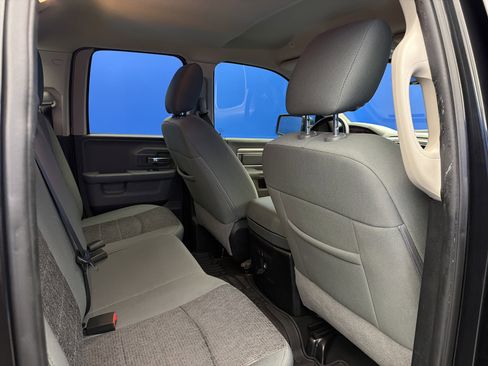 Used 2018 RAM 1500 Big Horn image 26