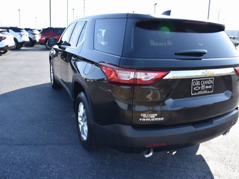 Used 2019 Chevrolet Traverse LS image 4
