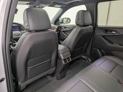 New 2026 Chevrolet Equinox RS w/ Convenience Package III AWD/4WD image 19
