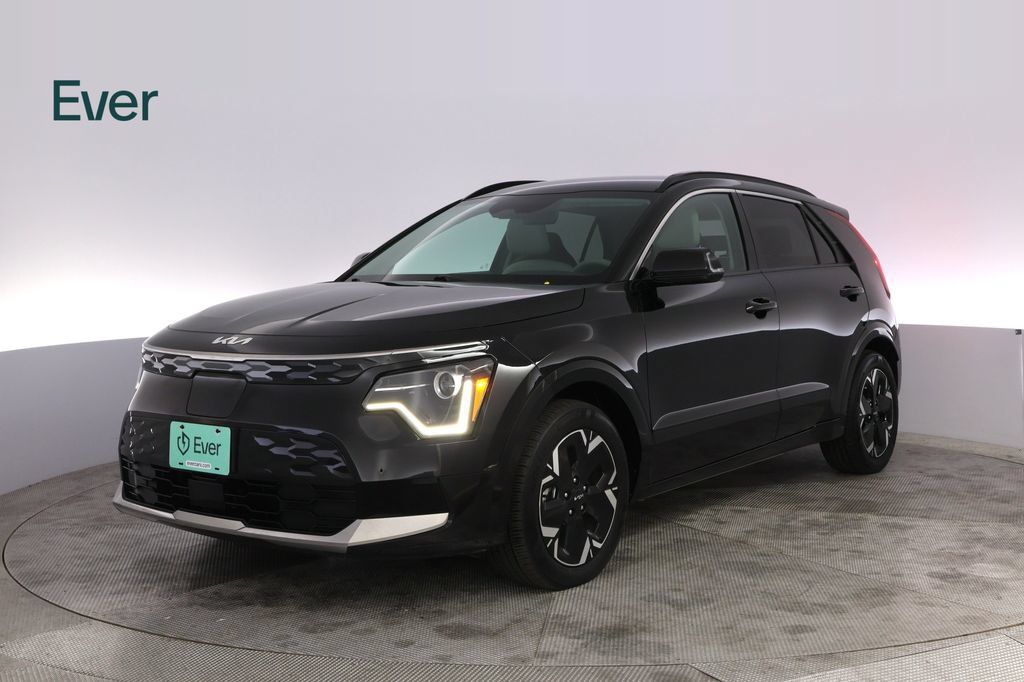 Used 2023 Kia Niro Wind FWD image 2