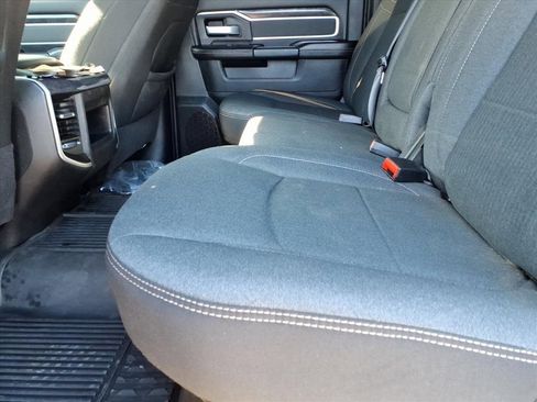 Used 2022 RAM 2500 Big Horn w/ Level A Equipment Group image 15