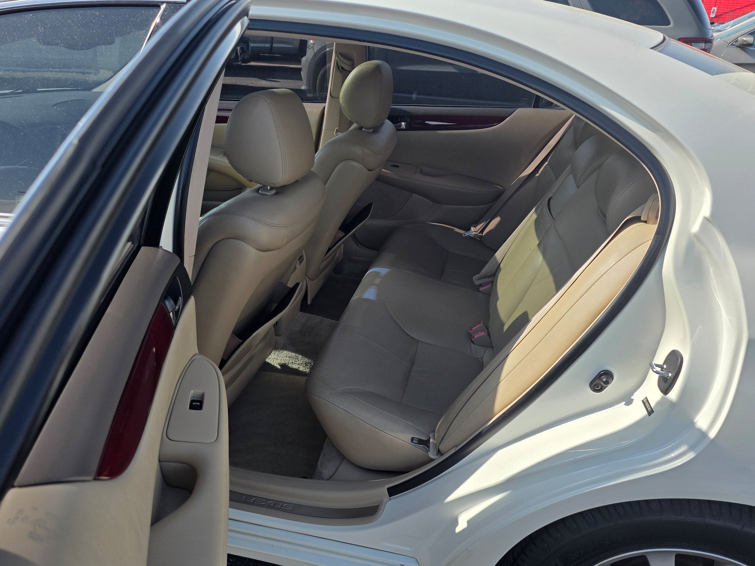 Used 2004 Lexus ES 330 FWD image 20
