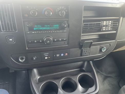 Used 2024 Chevrolet Express 2500 w/ Driver Convenience Package image 15
