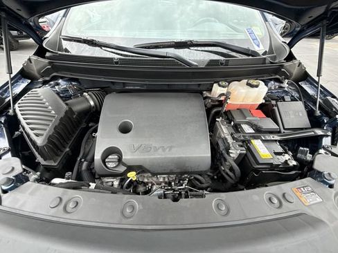 Certified 2023 Buick Enclave Essence AWD/4WD image 28