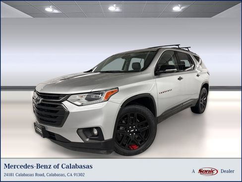 Used 2019 Chevrolet Traverse Premier w/ Redline Edition FWD image 1
