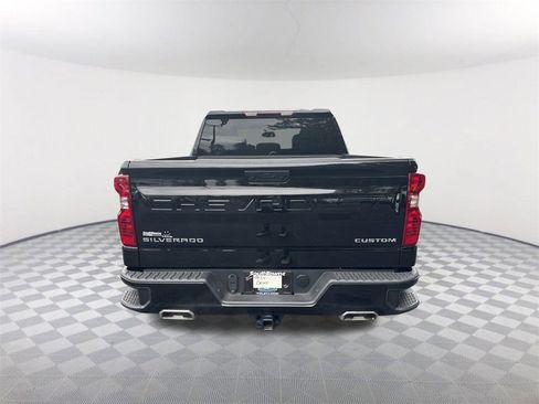 Used 2024 Chevrolet Silverado 1500 Custom Trail Boss image 6