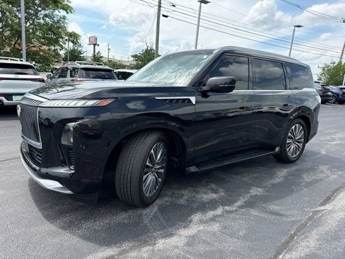 Certified 2025 INFINITI QX80 Sensory AWD/4WD image 12