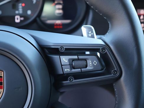 Certified 2024 Porsche Macan GTS image 29