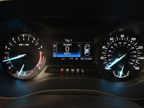 Used 2017 Ford Fusion SE image 25