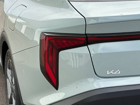 New 2026 Kia K4 FWD image 19