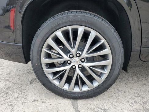 New 2026 Buick Enclave Avenir w/ Super Cruise Package FWD image 6