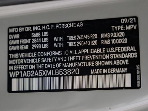Used 2021 Porsche Macan GTS AWD/4WD image 53