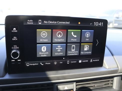 New 2025 Honda Pilot Touring image 15