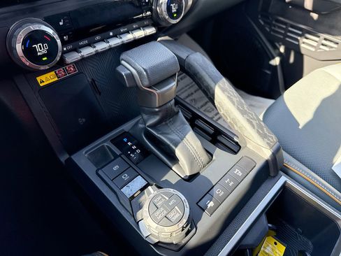 Used 2024 Toyota Tacoma 4x4 Double Cab Hybrid image 20