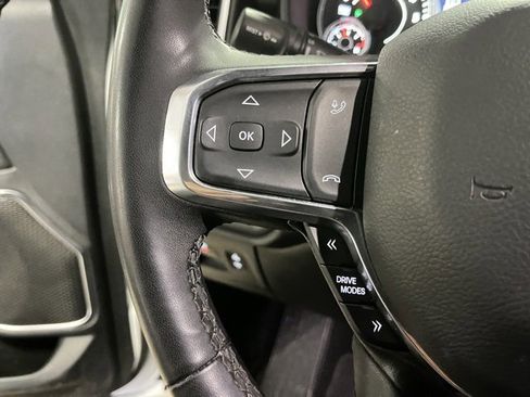 Used 2025 RAM 1500 Laramie image 25