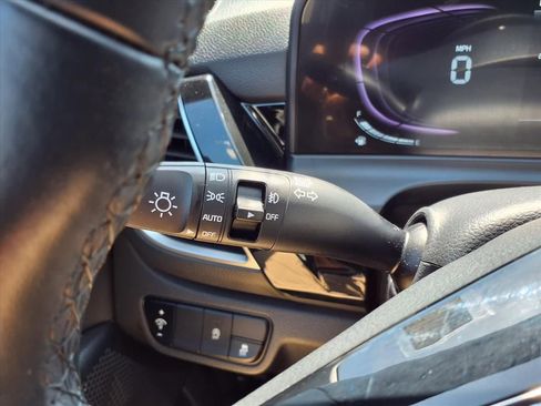 Used 2025 Kia Seltos S FWD image 18