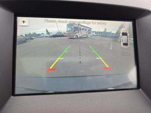 Used 2017 Ford Edge Titanium w/ Equipment Group 301A FWD image 30