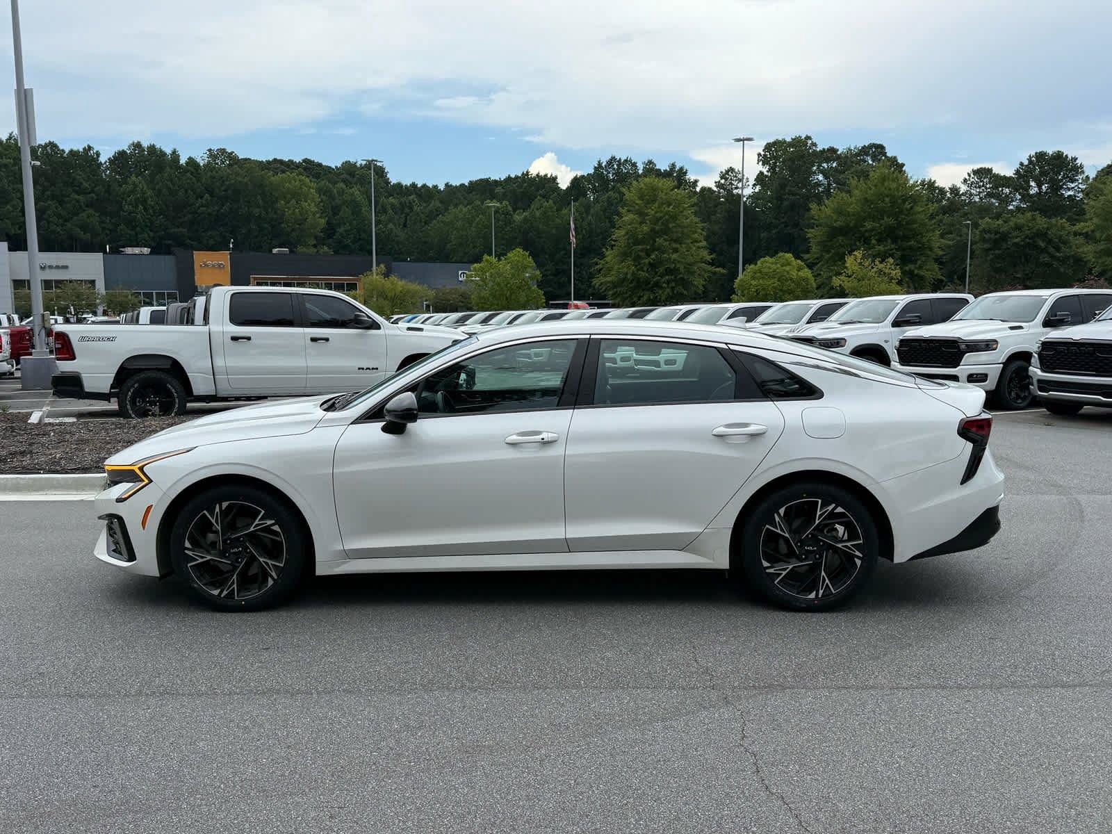 Used 2025 Kia K5 GT-Line FWD image 2