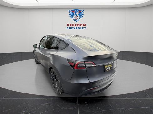 Used 2022 Tesla Model Y Performance image 5