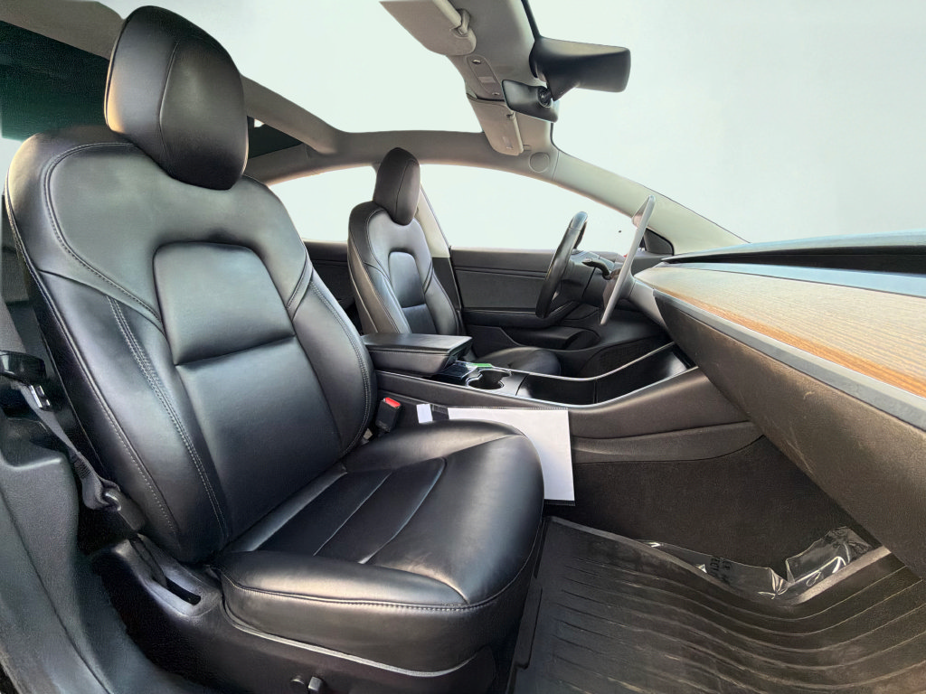 Used 2019 Tesla Model 3 Standard Range Plus RWD image 22
