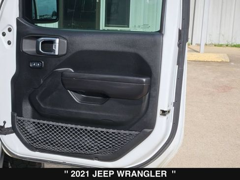 Used 2021 Jeep Wrangler Unlimited Sport AWD/4WD image 30