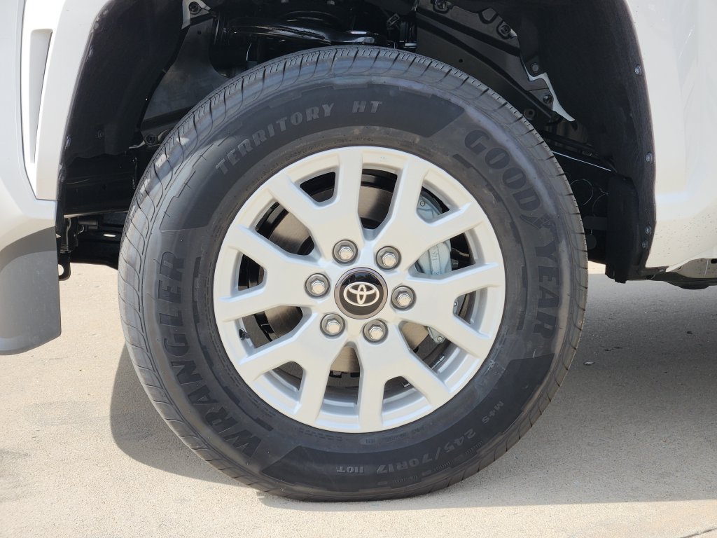 New 2026 Toyota Tacoma SR5 AWD/4WD image 10