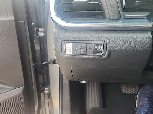 Used 2025 GMC Terrain Elevation AWD/4WD image 5