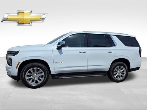 Used 2026 Chevrolet Tahoe Premier w/ Sun And Tow Package AWD/4WD image 3