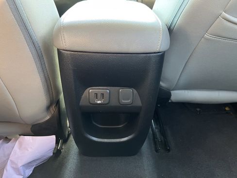 Used 2020 Chevrolet Colorado LT w/ LT Convenience Package RWD image 23