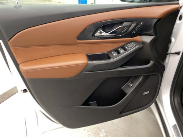 Used 2018 Chevrolet Traverse High Country AWD/4WD image 27