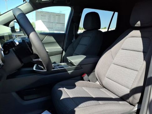 New 2026 Chevrolet Equinox LT FWD image 7