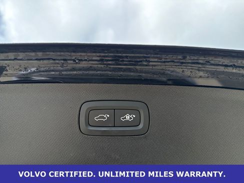Certified 2023 Volvo XC90 T8 Plus w/ Protection Package Premier AWD/4WD image 9