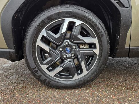 Used 2025 Subaru Forester Limited w/ Popular Package #2 image 10