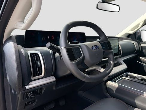Certified 2025 Ford Expedition Max Active AWD/4WD image 12