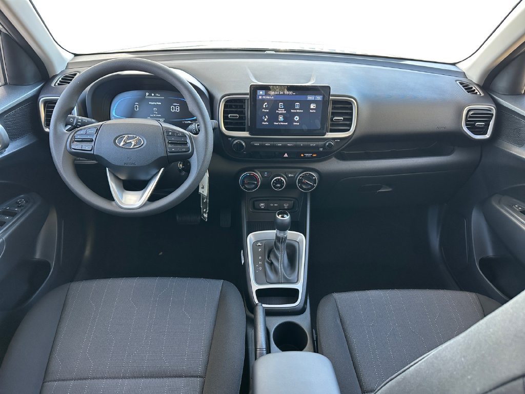 New 2026 Hyundai Venue SE FWD image 21
