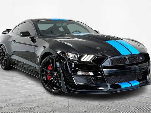 Used 2021 Ford Mustang Shelby GT500 w/ Technology Package image 1
