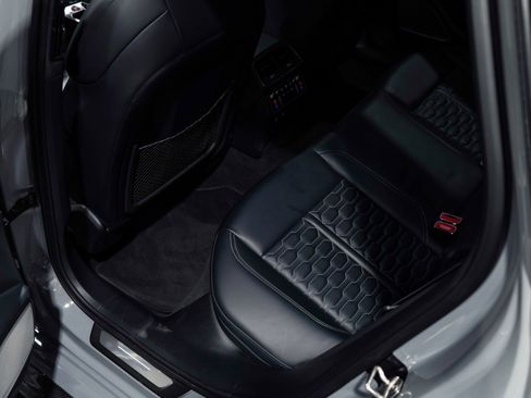 Used 2022 Audi RS 6 image 35