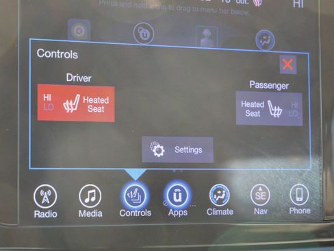 Used 2017 Chrysler Pacifica Touring-L image 31